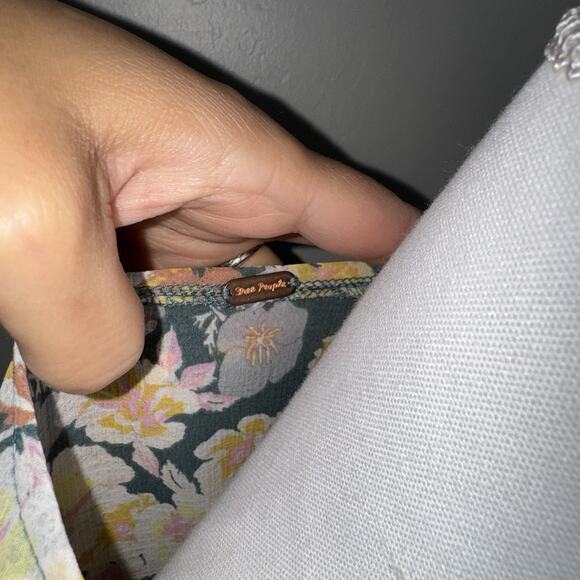 Free People Maybel Blouse Sz M Happy Combo Floral Tie Top 3/4 Sleeve Boho Sheer - Picture 4 of 9